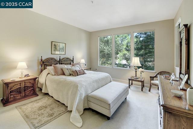 5910 Horsemans Canyon Dr, Walnut Creek CA: https://media.crmls.org/mediaz/9f2fc511-c96e-46c6-b193-7e4e6c513d84.jpg