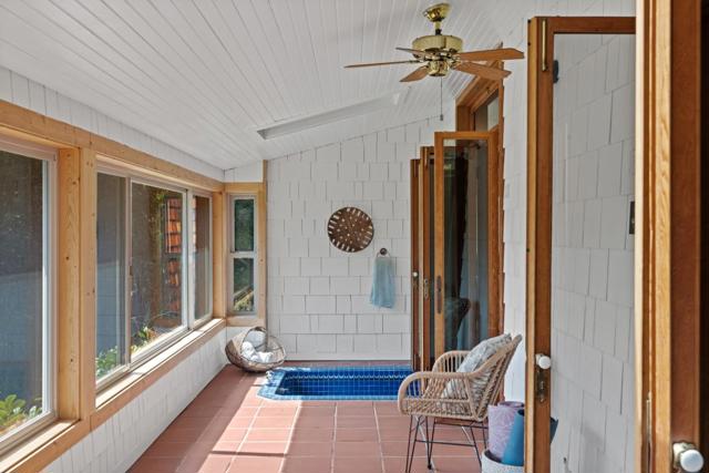 495 Larsen Road, Aptos CA: https://media.crmls.org/mediaz/9f30a874-2d5e-4206-b286-3dc967682574.jpg