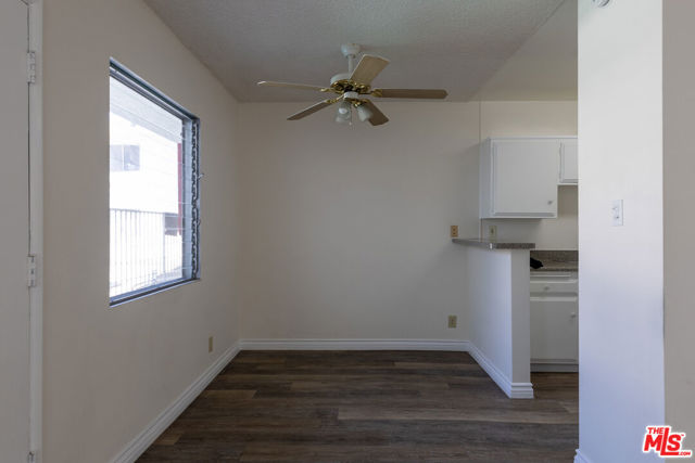 1295 FEDERAL Avenue, Los Angeles CA: https://media.crmls.org/mediaz/9f319c10-45ff-4781-8eee-336f95cec2b0.jpg