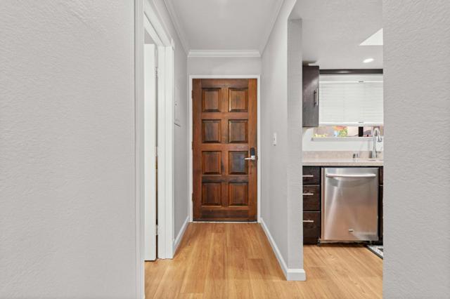 2785 S Bascom Avenue, Campbell CA: https://media.crmls.org/mediaz/9f3265de-26e3-4bdc-bca8-c4219be7499c.jpg