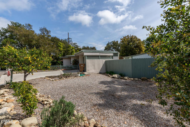 1310 Fern Oaks Dr Santa Paula-large-006-