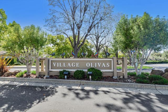 8718 Mccarty Ranch Drive, San Jose CA: https://media.crmls.org/mediaz/9f370ca7-970a-4210-b451-fe9aa4c066a8.jpg
