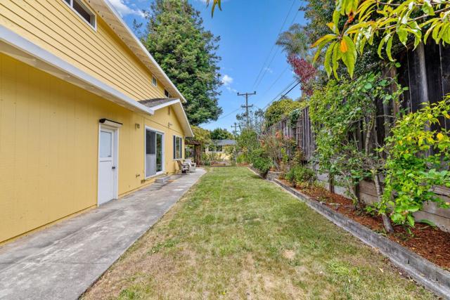 150 Sir Francis Court, Capitola CA: https://media.crmls.org/mediaz/9f37331e-3fa5-4015-9e24-153b705801c8.jpg