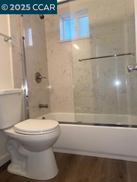 527 Vaqueros Ave, Rodeo CA: https://media.crmls.org/mediaz/9f3779cf-c409-49e8-8511-dda27fd57762.jpg