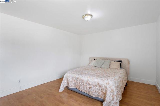 24753 Willimet Way, Hayward CA: https://media.crmls.org/mediaz/9f38014f-0c1d-4416-85ab-13dc0bd544b9.jpg