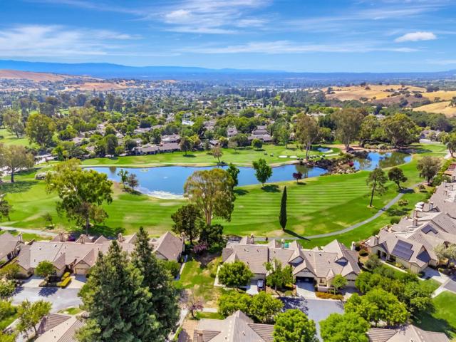 7775 Beltane Drive, San Jose CA: https://media.crmls.org/mediaz/9f3a0a49-8ba0-4fe6-b9a1-cabab786d165.jpg