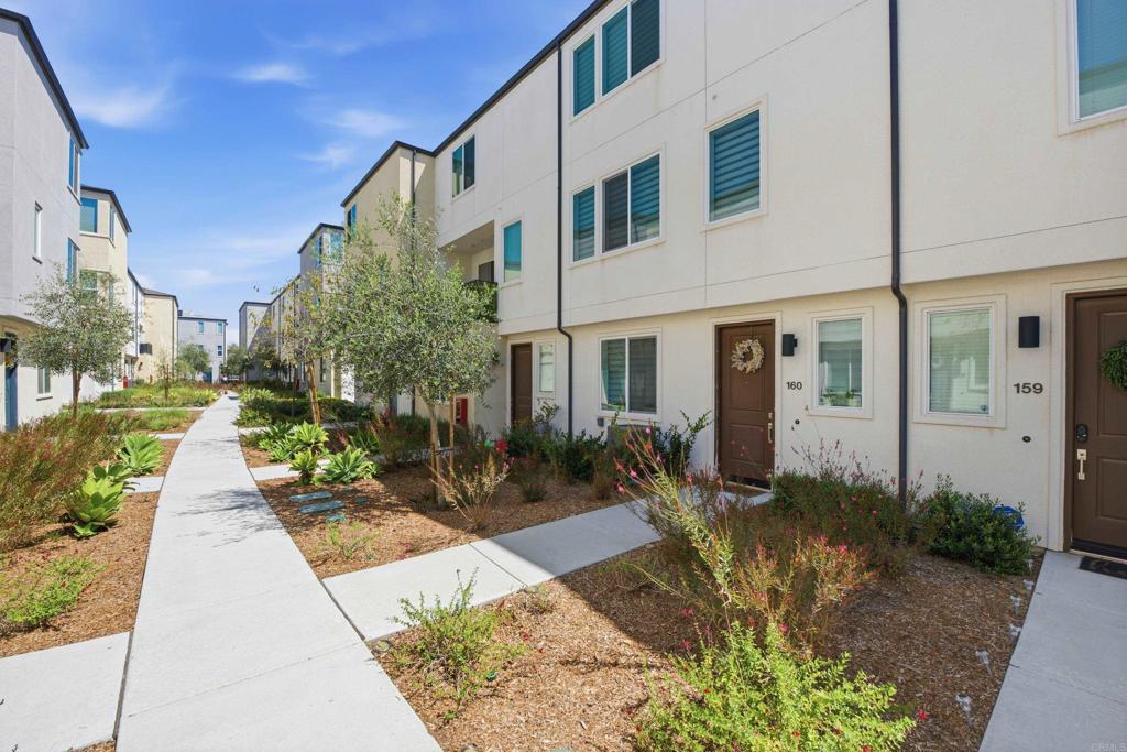 5474 Shorefront Drive #160