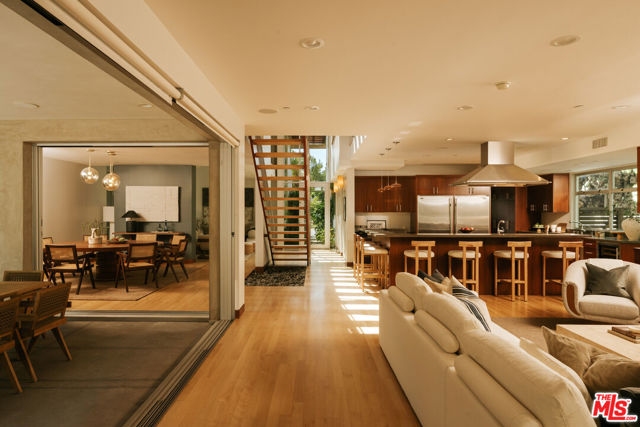 2643 34th Street photo 11