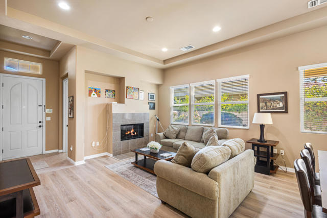 80831 Calle Azul, La Quinta CA: https://media.crmls.org/mediaz/9f3cf6e3-cb7d-47ef-8c42-89c92d58e0bb.jpg