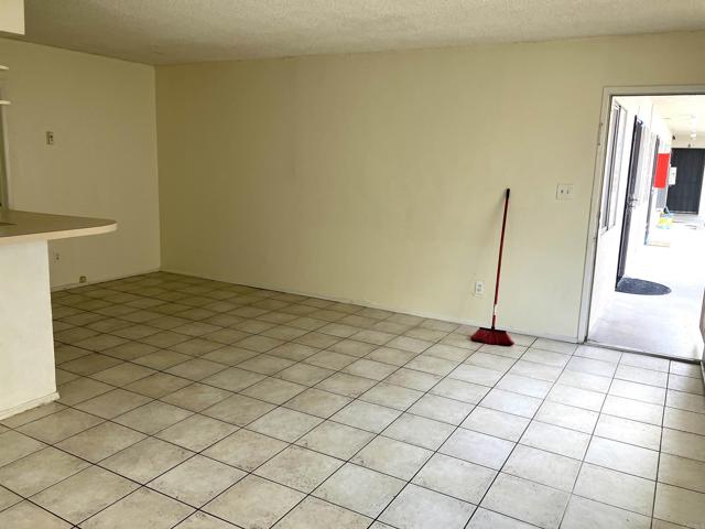 Detail Gallery Image 16 of 20 For 3877 Menlo Ave, San Diego,  CA 92105 - – Beds | – Baths