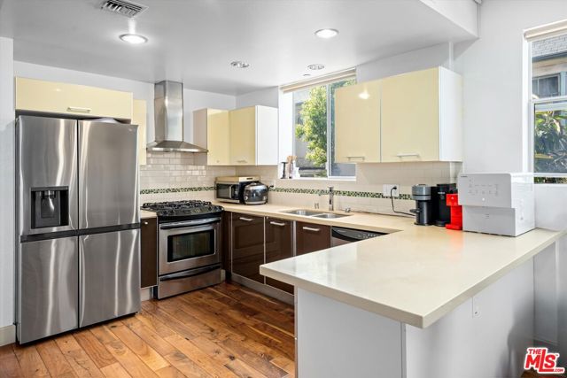 848 Irolo Street, Los Angeles CA: https://media.crmls.org/mediaz/9f3e61fc-3895-4c6a-a443-7732d58e0b8a.jpg