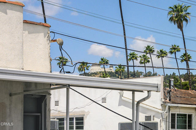 1932 1/4 Hillhurst Avenue, Los Angeles CA: https://media.crmls.org/mediaz/9f3ed6d0-2a02-47f3-ba69-62139384daf5.jpg