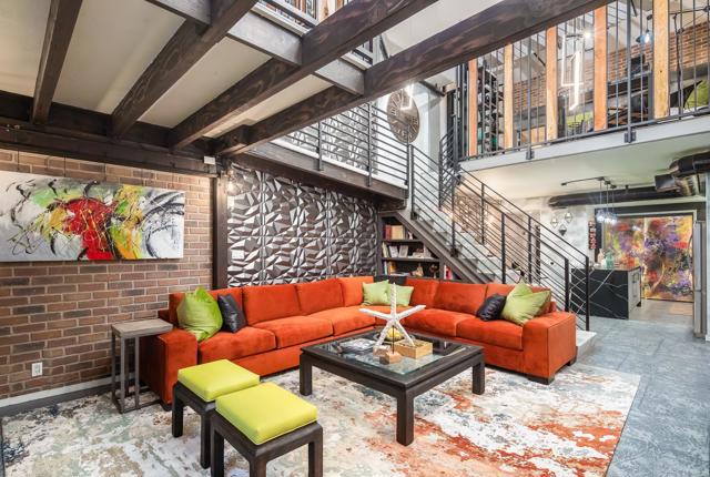 350 11th Avenue, San Diego CA: https://media.crmls.org/mediaz/9f3f345e-04f5-4f9a-a2d4-75b3e48dbaf7.jpg