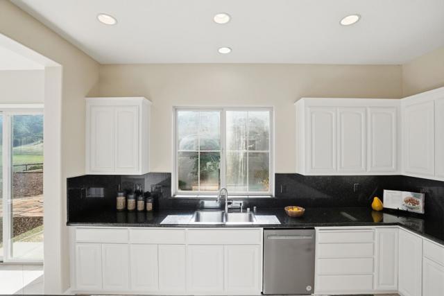 979 Via Rodriguez, San Juan Bautista CA: https://media.crmls.org/mediaz/9f406e3b-0202-41e2-92cc-fd9d5c80ce96.jpg