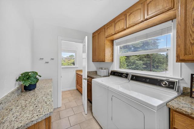 20450 Almaden Road, San Jose CA: https://media.crmls.org/mediaz/9f415b9f-0ce7-4923-b1d8-d911a8bff8fc.jpg