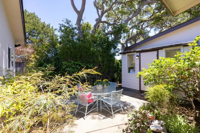 608 Congress Avenue, Pacific Grove CA: https://media.crmls.org/mediaz/9f416f8c-d562-426d-97b0-93594a45a962.jpg