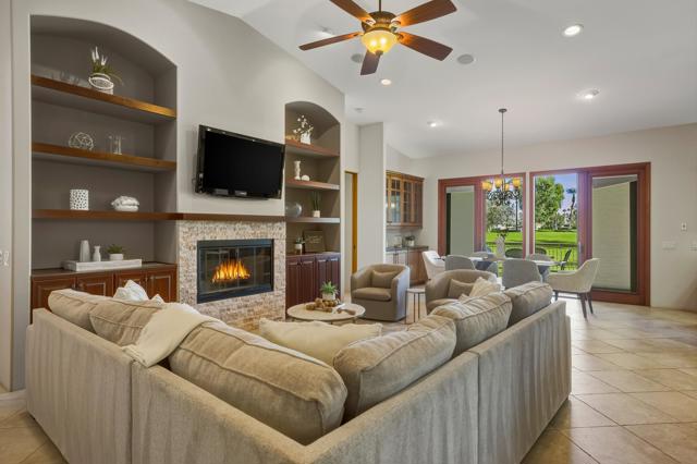 45534 Indian Wells Lane, Indian Wells CA: https://media.crmls.org/mediaz/9f4222bb-71dc-48ce-b3e1-f2b0922ba872.jpg