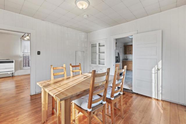 3014 Coolidge Avenue, Oakland CA: https://media.crmls.org/mediaz/9f432171-d1ca-4d5f-b363-6ee040e16b6c.jpg