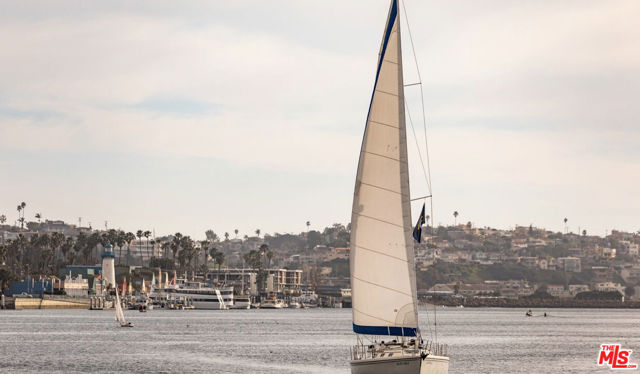 Image 55 of 58 For 14 Mast Street