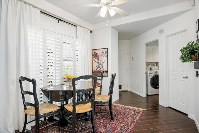 52775 Avenida Bermudas, La Quinta CA: https://media.crmls.org/mediaz/9f437f25-1ce9-4ad5-bc6a-fe1cd448383b.jpg