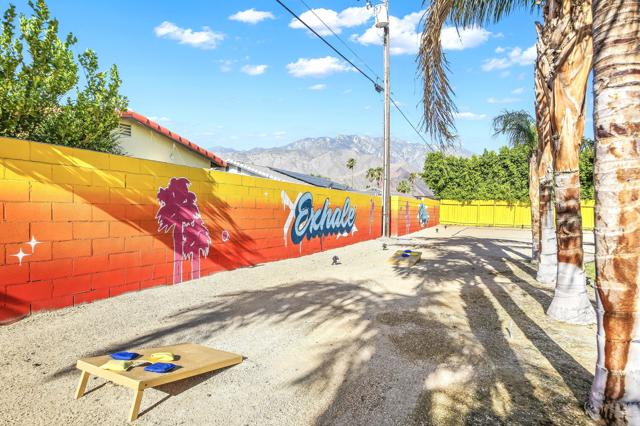 2099 E Racquet Club E Road, Palm Springs CA: https://media.crmls.org/mediaz/9f43ae9c-1ac3-4ee5-9cf8-4d8d1e109ab2.jpg