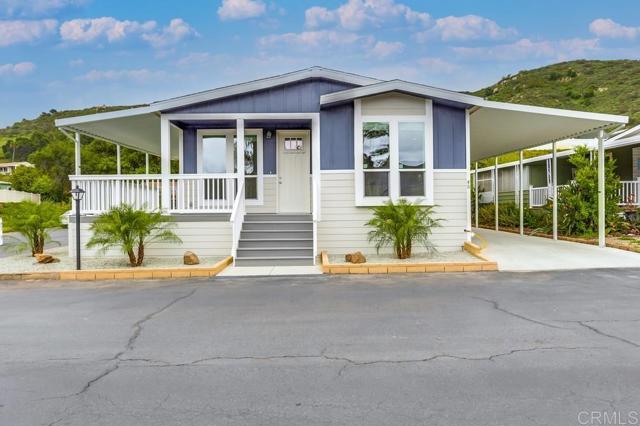 4650 Dulin Road, Fallbrook CA: https://media.crmls.org/mediaz/9f43b126-fc8b-4a4e-ab16-938cc346ac49.jpg