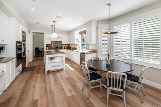 Detail Gallery Image 16 of 52 For 2883 Camino Serbal, Carlsbad,  CA 92009 - 4 Beds | 3 Baths