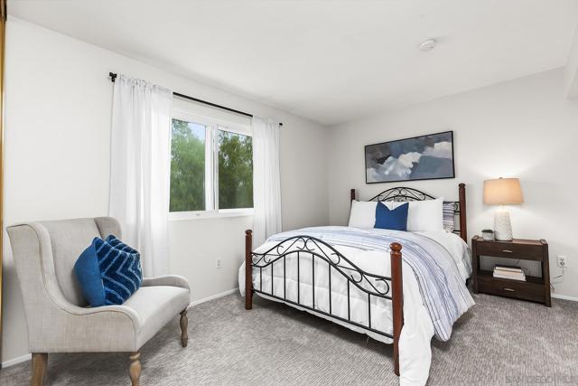 3985 Wabaska Dr, San Diego CA: https://media.crmls.org/mediaz/9f470926-c4b4-425d-85d7-4c65c336c3f5.jpg
