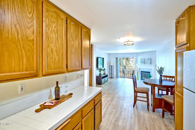 Detail Gallery Image 22 of 59 For 2713 Antonio Dr #110,  Camarillo,  CA 93010 - 2 Beds | 2 Baths