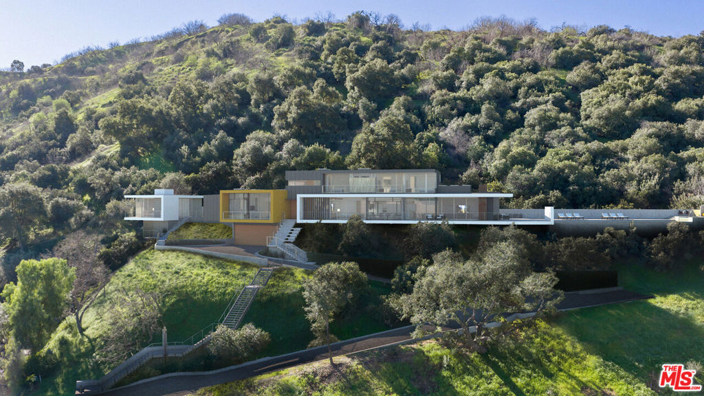 12340 Viewcrest Road