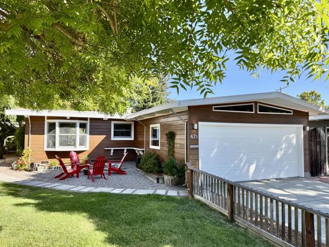 471 Victory Avenue, Mountain View CA: https://media.crmls.org/mediaz/9f4c1679-912a-4181-b530-32966e389cf8.jpg