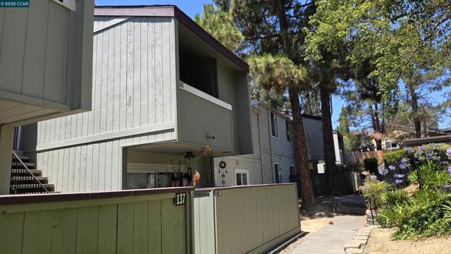 1333 N Camino Alto, Vallejo CA: https://media.crmls.org/mediaz/9f4c74b6-e2e7-45e6-a7c9-ad67990749b4.jpg