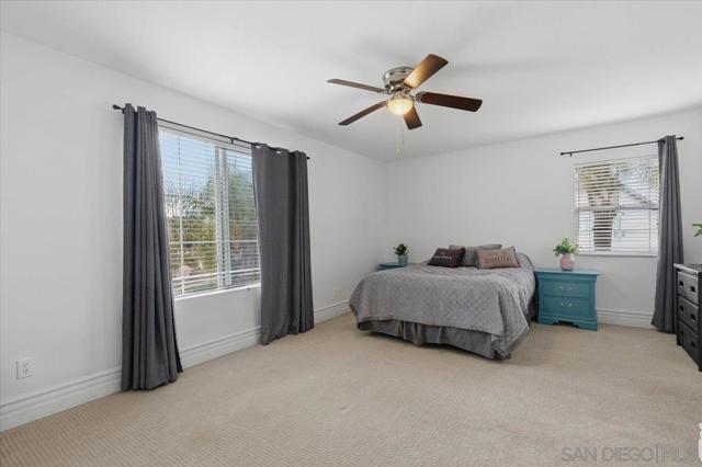 1528 Hendrix Pl, Chula Vista CA: https://media.crmls.org/mediaz/9f4c8a6f-33e1-4c2f-9059-28eb43acb272.jpg