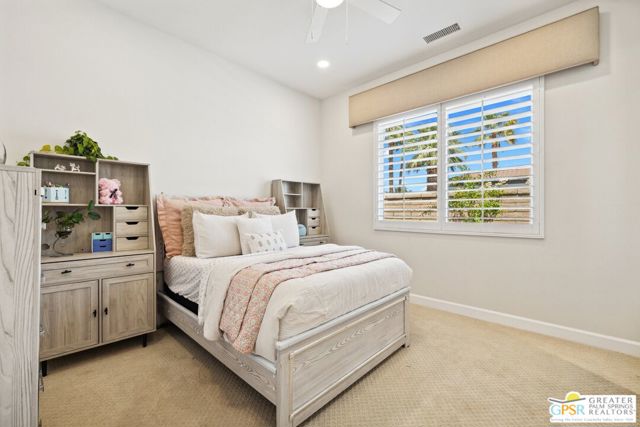 1 Toscana Way, Rancho Mirage CA: https://media.crmls.org/mediaz/9f4cf323-5d55-4c01-9091-e01fa5131930.jpg
