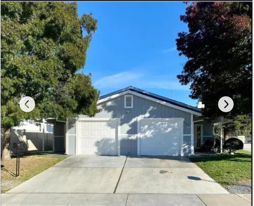 3203 Luscutoff Court