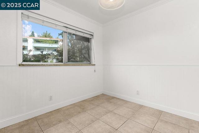1617 Ptarmigan Dr, Walnut Creek CA: https://media.crmls.org/mediaz/9f4e279c-9859-4b1b-a646-c81b3f9efcd9.jpg