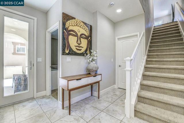 244 Selby Ln, Livermore CA: https://media.crmls.org/mediaz/9f4eba7c-93fb-42ce-9e62-805cb949d482.jpg