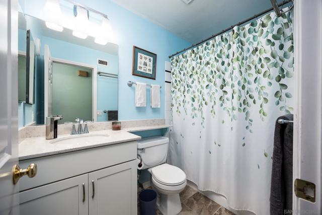 14543 High Pine St, Poway CA: https://media.crmls.org/mediaz/9f4ec673-56d7-4a61-a5d6-c6f23359118d.jpg