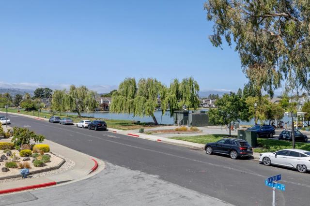 756 Davit Lane, Redwood City CA: https://media.crmls.org/mediaz/9f4f453a-2358-4d7f-a592-77bcd043fe8d.jpg