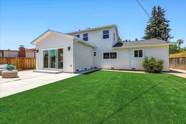 2286 Weston Drive, San Jose CA: https://media.crmls.org/mediaz/9f4fd0d5-0280-42a9-9203-214546231907.jpg