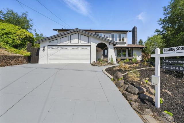5657 Shadow Ridge Drive, Castro Valley CA: https://media.crmls.org/mediaz/9f50d652-3842-46e2-ba28-daa83dbd8b84.jpg