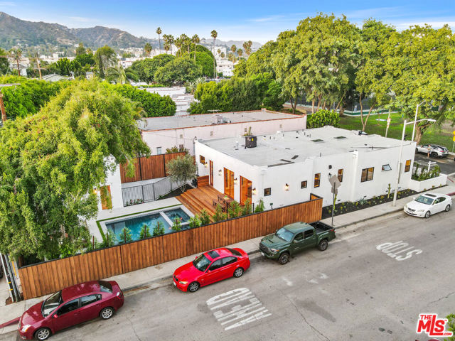 1211 North Vista Street photo 4