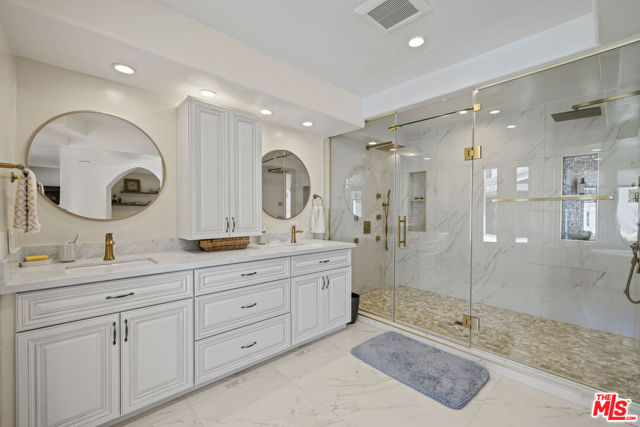 8944 Enfield Avenue, Sherwood Forest CA: https://media.crmls.org/mediaz/9f51a5d2-8b30-4999-851b-b6cd5dde6dac.jpg
