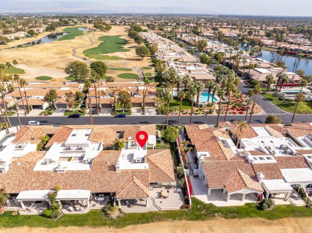 54877 Inverness Way, La Quinta CA: https://media.crmls.org/mediaz/9f5212af-ae6d-4ba6-863b-c4bb6e8898a1.jpg