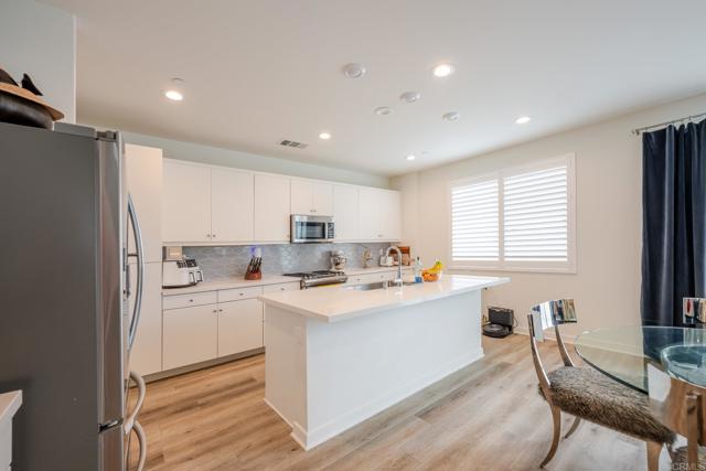 Home for Sale in Valley Center