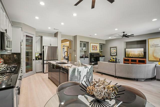 74080 Portola Pointe Lane, Palm Desert CA: https://media.crmls.org/mediaz/9f531803-2436-4b66-a4b4-0565e9c9a3f9.jpg