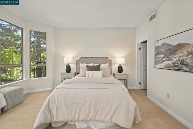 5920 Horsemans Canyon, Walnut Creek CA: https://media.crmls.org/mediaz/9f53df7f-c5e7-428d-8524-9cee34ec761c.jpg