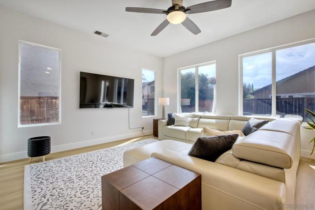 31659 Poppy Street, Winchester CA: https://media.crmls.org/mediaz/9f53fb49-e014-4997-96d8-89f9c2f6378a.jpg