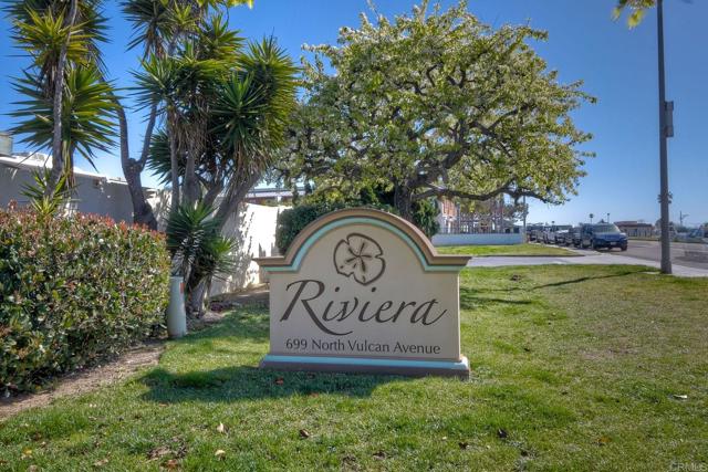 699 N Vulcan Avenue, Encinitas CA: https://media.crmls.org/mediaz/9f563d63-ea5e-497b-b7c4-a78b3b73cf2a.jpg