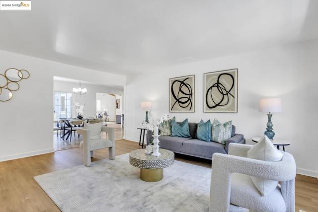 1651 Via Sarita, San Lorenzo CA: https://media.crmls.org/mediaz/9f56e804-5fdd-4be4-aa1f-0cf2e8f88ce4.jpg